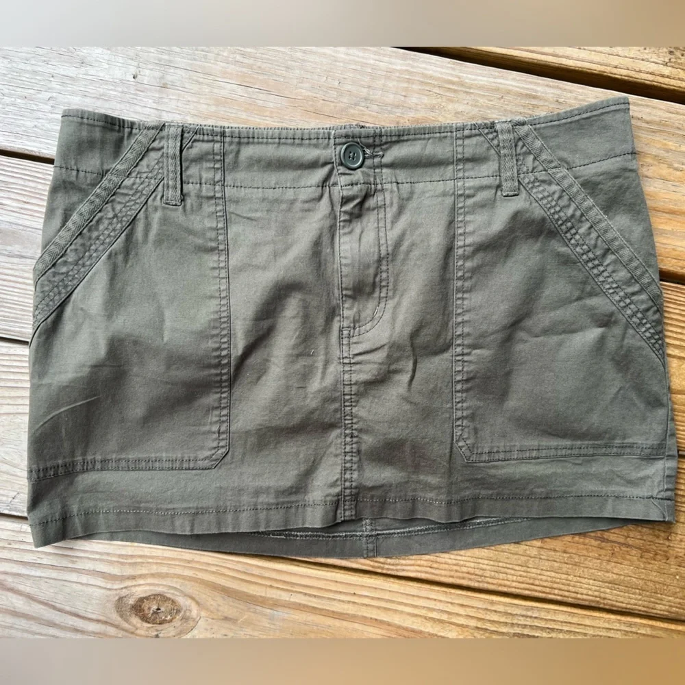 Wild Fable Large Green Women's Skirt